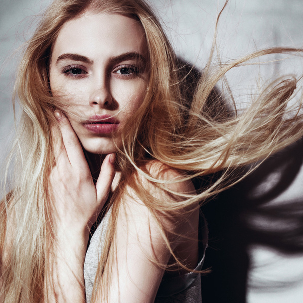 beautiful young blonde woman - Valokuva, kuva