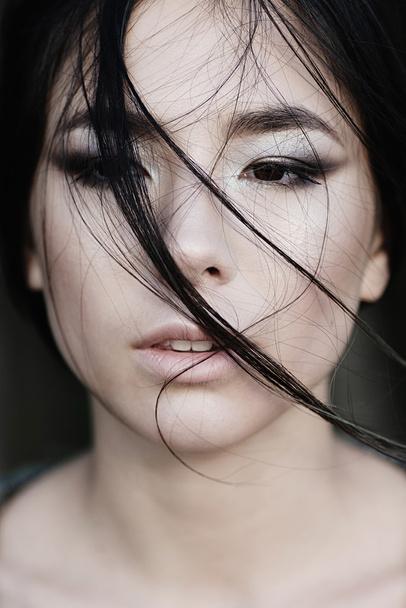 beautiful young Asian woman - Фото, изображение