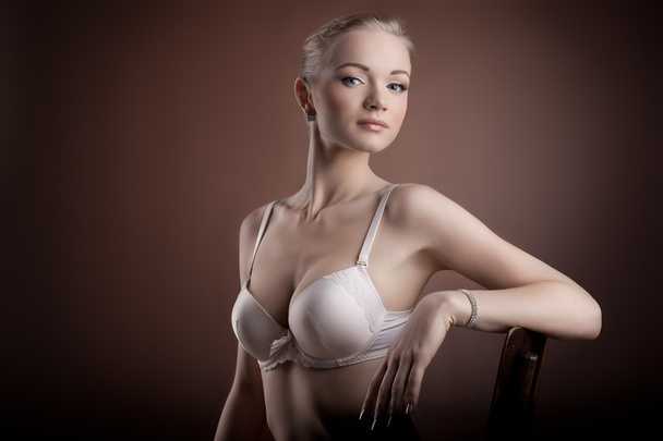 Beautiful woman portrait in white bra - Фото, изображение