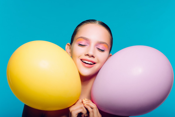 beautiful girl with balloons - Foto, afbeelding