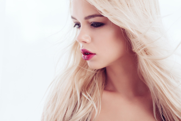 young blond woman - Foto, Imagem