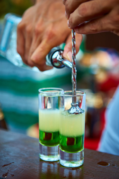 Gelaagde cocktail Mexicaanse groen - Foto, afbeelding