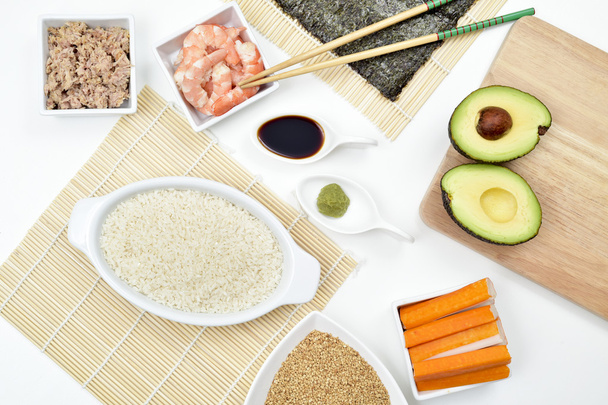 ingredientes para preparar sushi
 - Foto, imagen