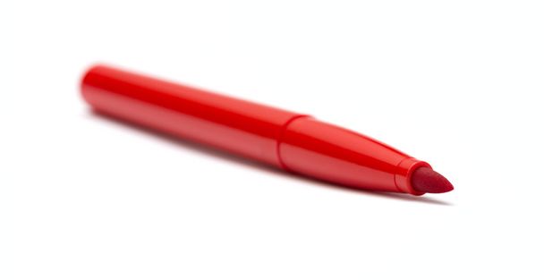 червоний маркер ізольований на білому тлі
 - Фото, зображення