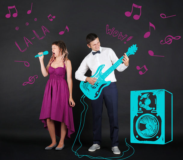 Musical young couple - Foto, immagini