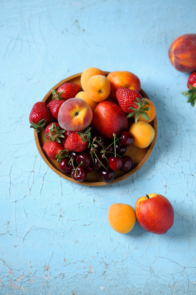 summer fruits and berries - Fotoğraf, Görsel
