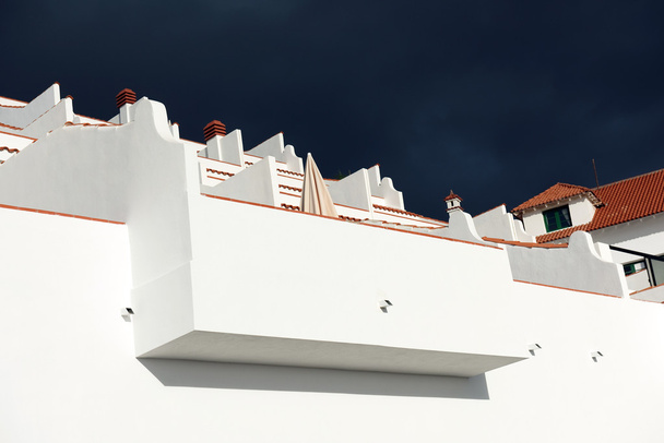 Arkkitehtoninen yksityiskohta, Los Cristianos, Tenerife
 - Valokuva, kuva