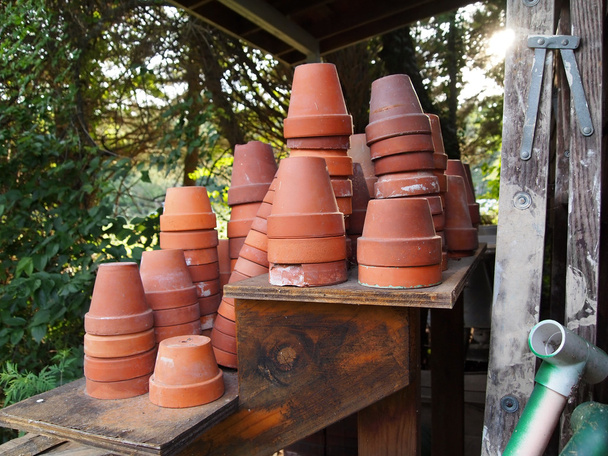 terracotta potten  - Foto, afbeelding