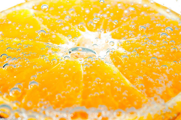 frische Orange mit Blasen - Foto, Bild