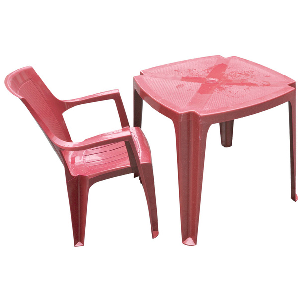 Красный пластиковый стол и стул изолированы
 - Фото, изображение