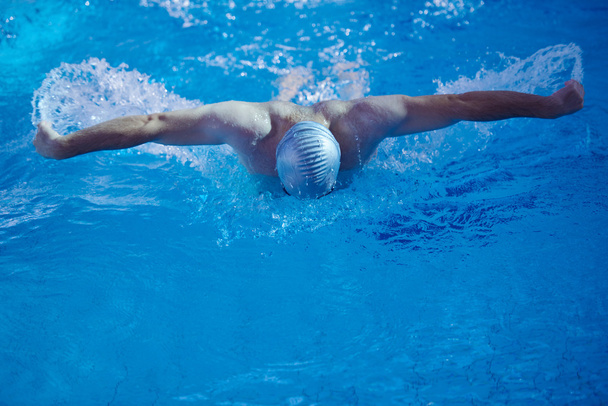 swimmer in indoor swimming pool - Foto, Imagem