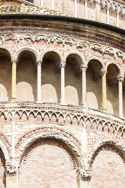 yksityiskohta Parman katedraalista, Emilia-Romagna, Italia
 - Valokuva, kuva