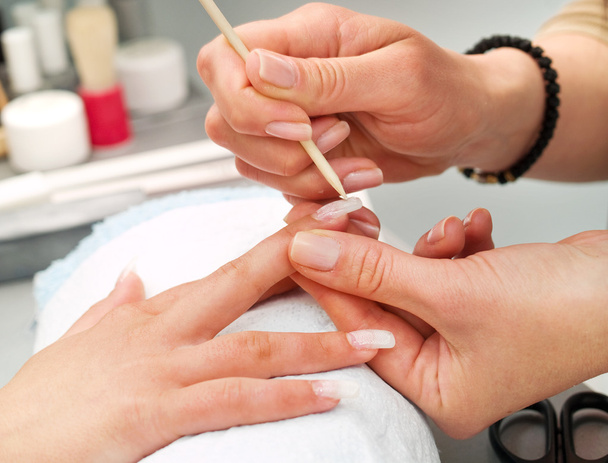 woman in  nail salon - Foto, Imagen