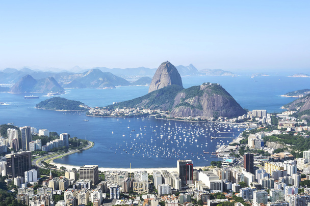 Сахарная гора в Рио-де-Жанейро, Бразилия
 - Фото, изображение