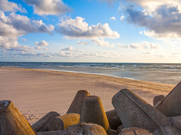 Beautiful Baltic sea landscape with stone breakwater. - Photo, Image