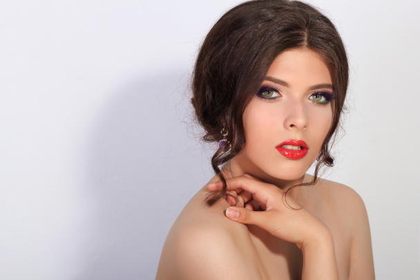 Beautiful and charming brunette girl in a Sicilian style - Photo, image