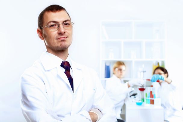 Scientists in laboratory - Zdjęcie, obraz
