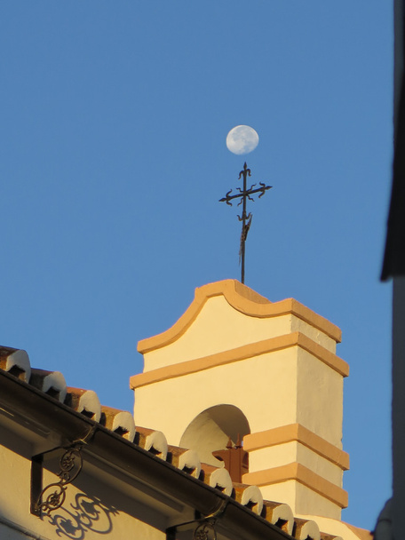 Úplněk nad zvonicí Alora - Fotografie, Obrázek