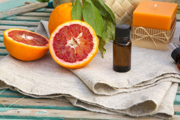 Aceite esencial de naranja en sangre
 - Foto, Imagen