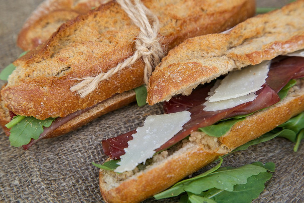 Sandwichs à la rucola
 - Photo, image