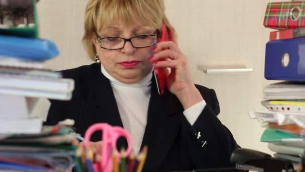 Senior woman chief accountant - Footage, Video