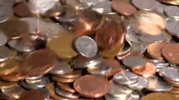 Fallendes Geld - Filmmaterial, Video