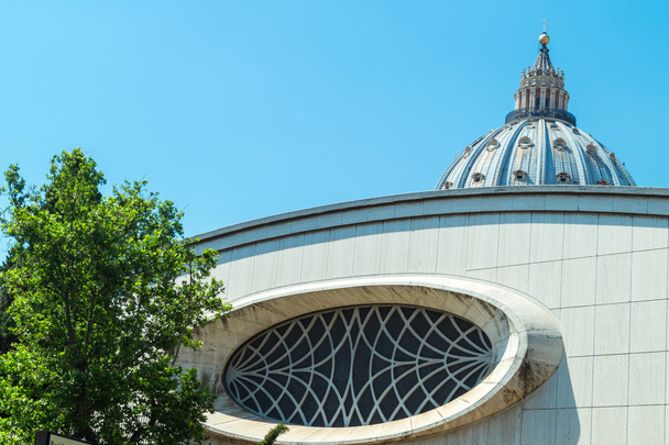 St. Peters cúpula em Vaticano, Roma
 - Foto, Imagem