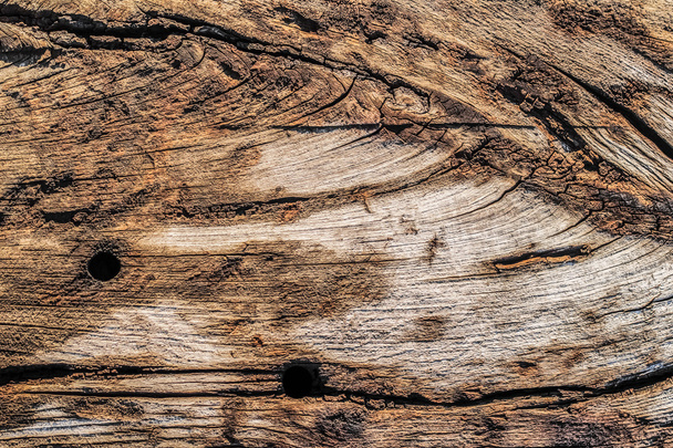 Old Square Timber Bollard Weathered Rotten Cracked Bituminous Grunge Surface Texture - Zdjęcie, obraz