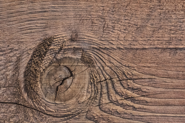 Verweerde oude gebarsten geknoopte Plank - Detail - Foto, afbeelding