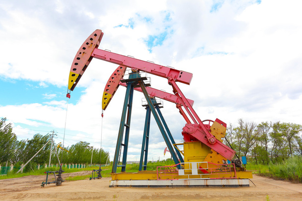 Pink Oil pump of crude oilwell rig - Photo, Image