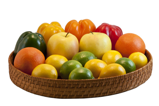 όμορφο δίσκο με πολύχρωμα φρούτα και λαχανικά - Φωτογραφία, εικόνα