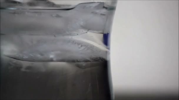 primer plano girando hielo 1
 - Metraje, vídeo