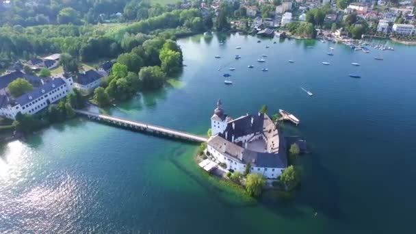 Gmunden, Traunsee, Ausztria, Schloss Orth - Felvétel, videó