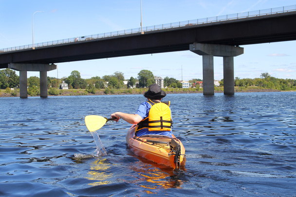 Kayak sul fiume a Fredericton
 - Foto, immagini