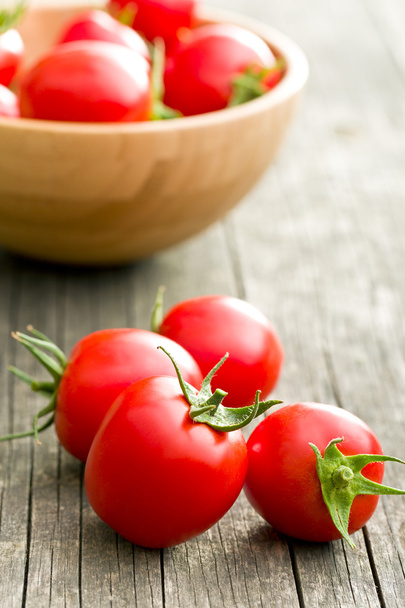 red tomatoes - Фото, зображення
