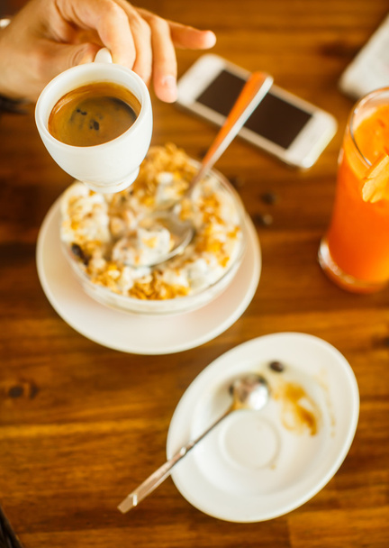 Men's breakfast with coffee and muesli - Foto, Imagem
