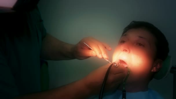 Herstellen van patiënt tanden - Video
