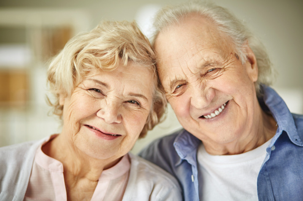 Smiley pareja de ancianos
 - Foto, Imagen