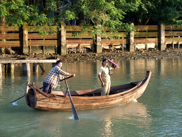 hajó a inle lake, Mianmar - Fotó, kép