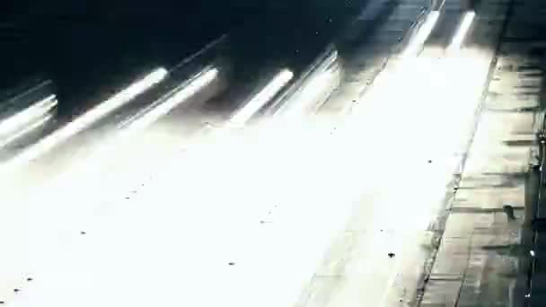 Autópályán a forgalom este Time-lapse - Felvétel, videó