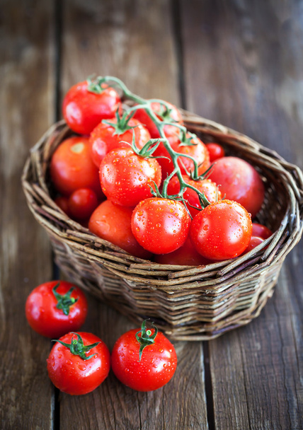 Fresh ripe tomatoes - Foto, Imagem