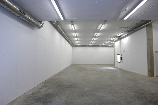 o nueva sala de almacén vacía con nada
 - Foto, imagen