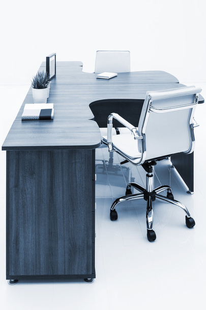 Nuevas mesas y sillas
 - Foto, imagen