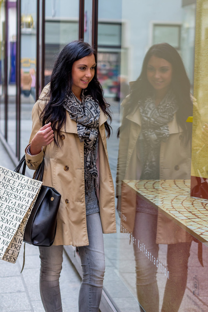 while shopping woman - Foto, Imagem