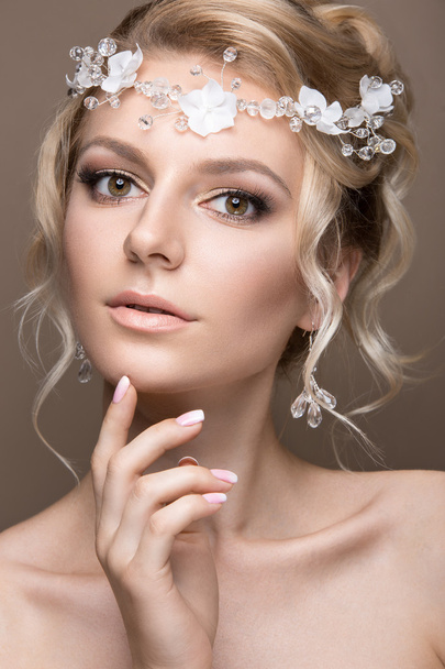 Beautiful blond woman in image of the bride. Beauty face and Hairstyle  - Zdjęcie, obraz