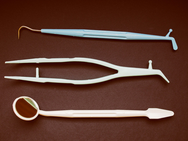 Инструменты для стоматолога
 - Фото, изображение