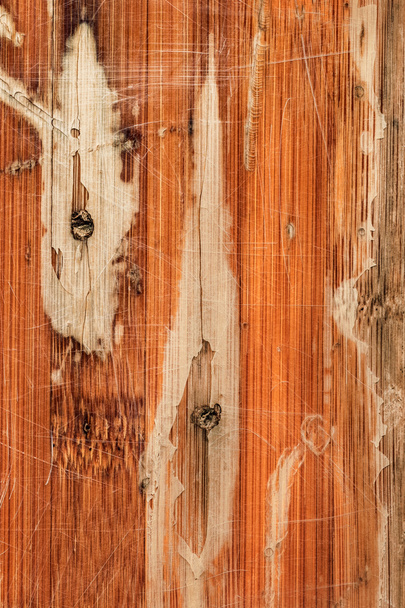 古い風化塗装木製パネルひび割れ傷皮をむいたグランジ テクスチャ - 写真・画像