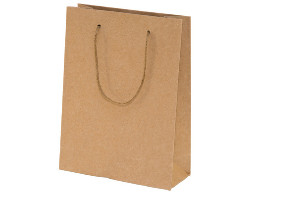 Einkaufstasche aus Pappe im Lebensmittelgeschäft - Foto, Bild
