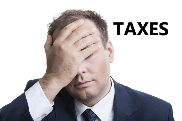negócio em stress com impostos de título
 - Foto, Imagem