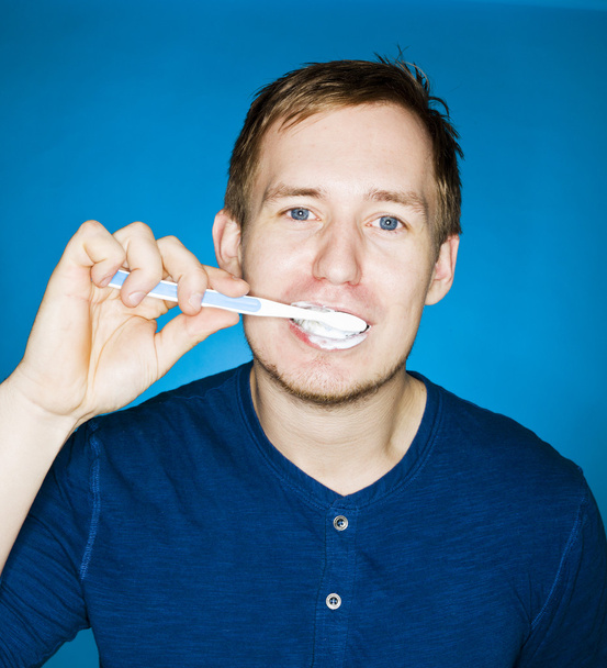 Brossage des dents
 - Photo, image